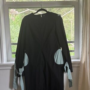 Tommazo Elegant Black and Mint Dress